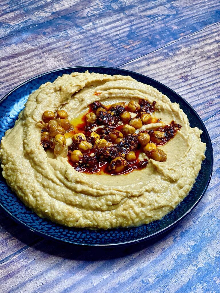 Lemony Hummus w Crispy Chickpeas and Chili Crunch