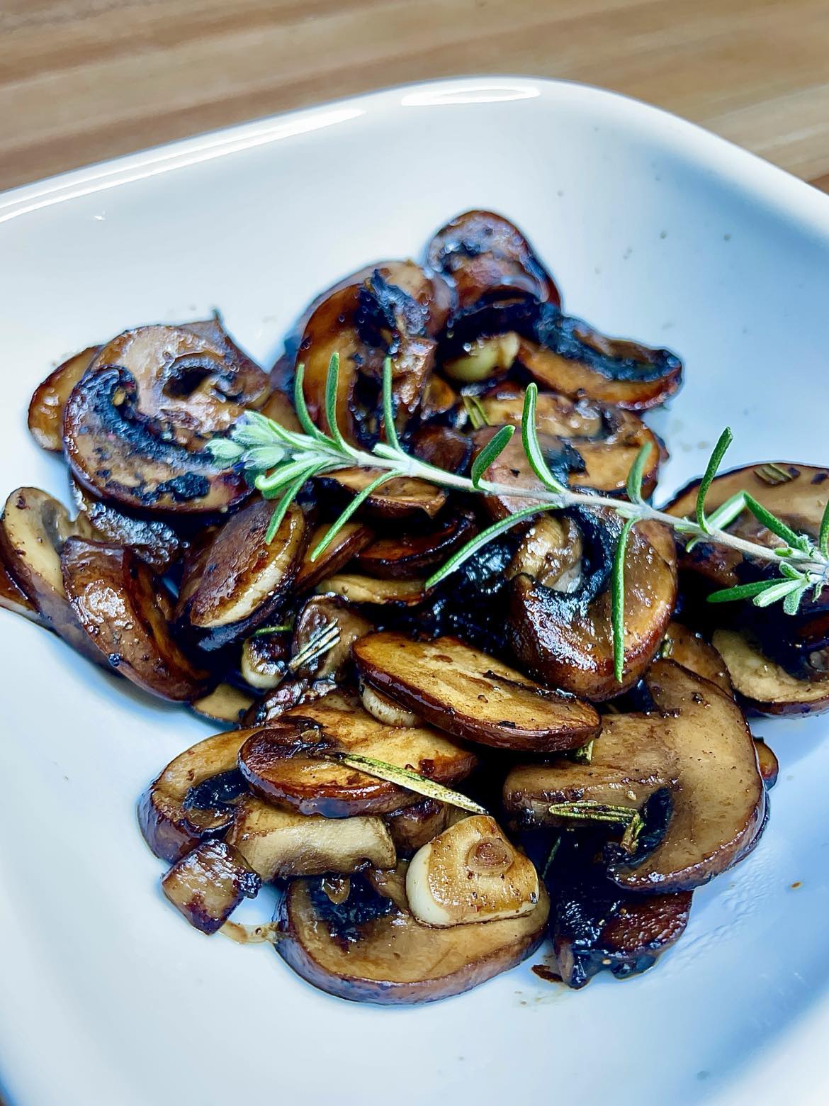 Roasted Baby Bella Mushrooms